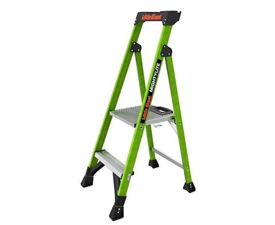LITTLE GIANT&#174; MIGHTYLITE™ STEPLADDER